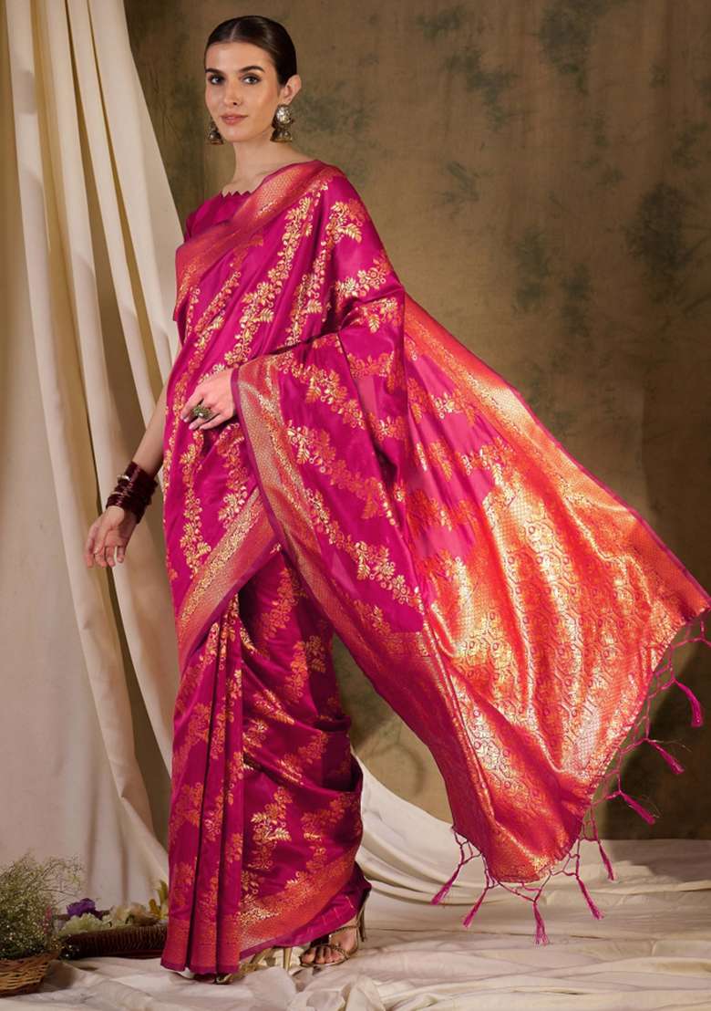Pink Motif Silk Blend Saree Set - Indya