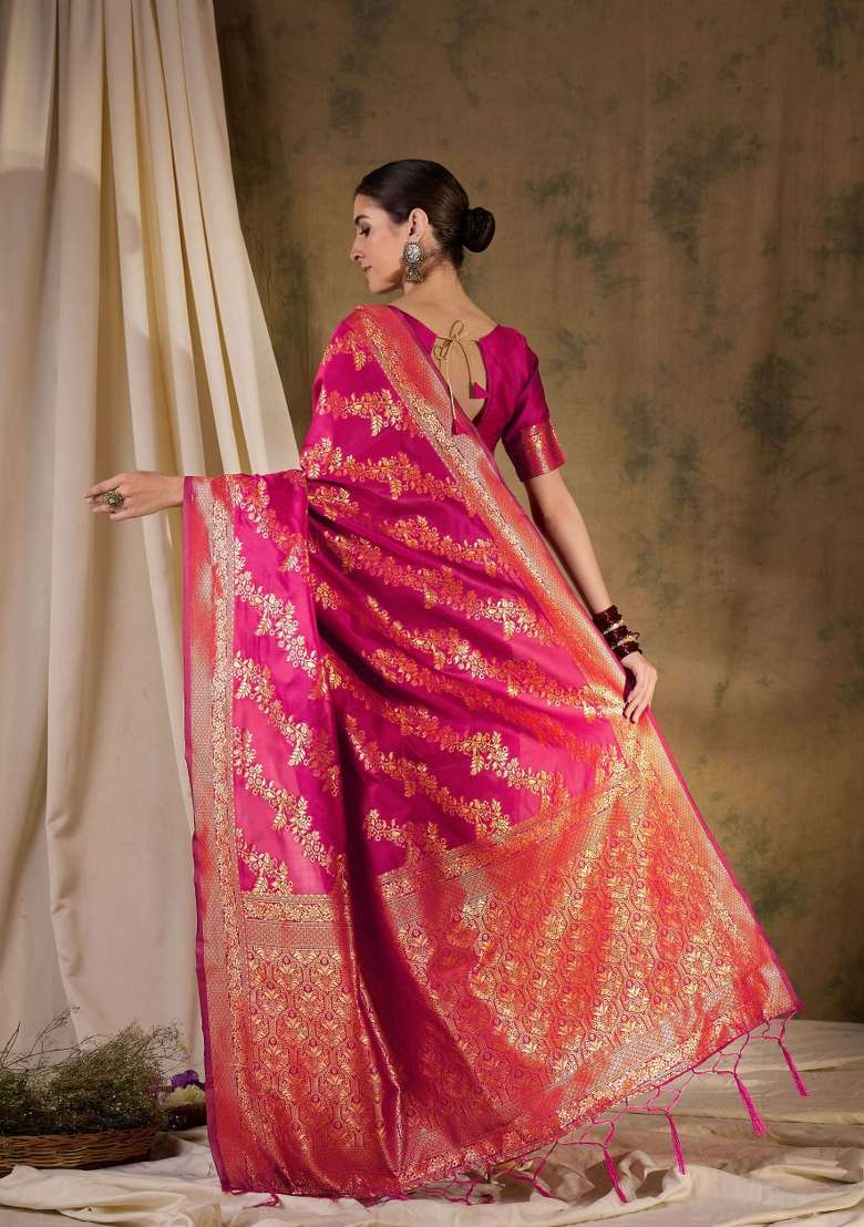 Pink Motif Silk Blend Saree Set - Indya