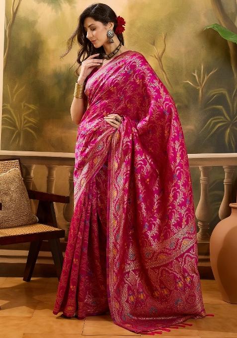 Magenta Motif Jacquard Saree Set