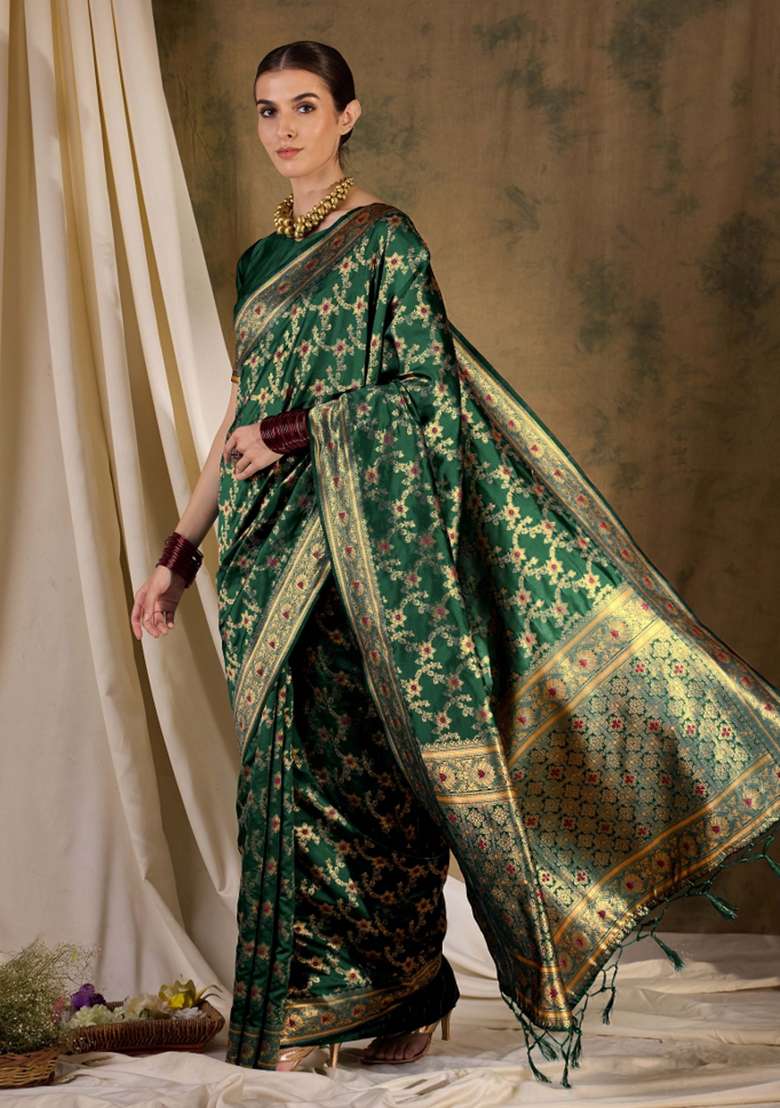 Green Motif Silk Blend Saree Set - Indya