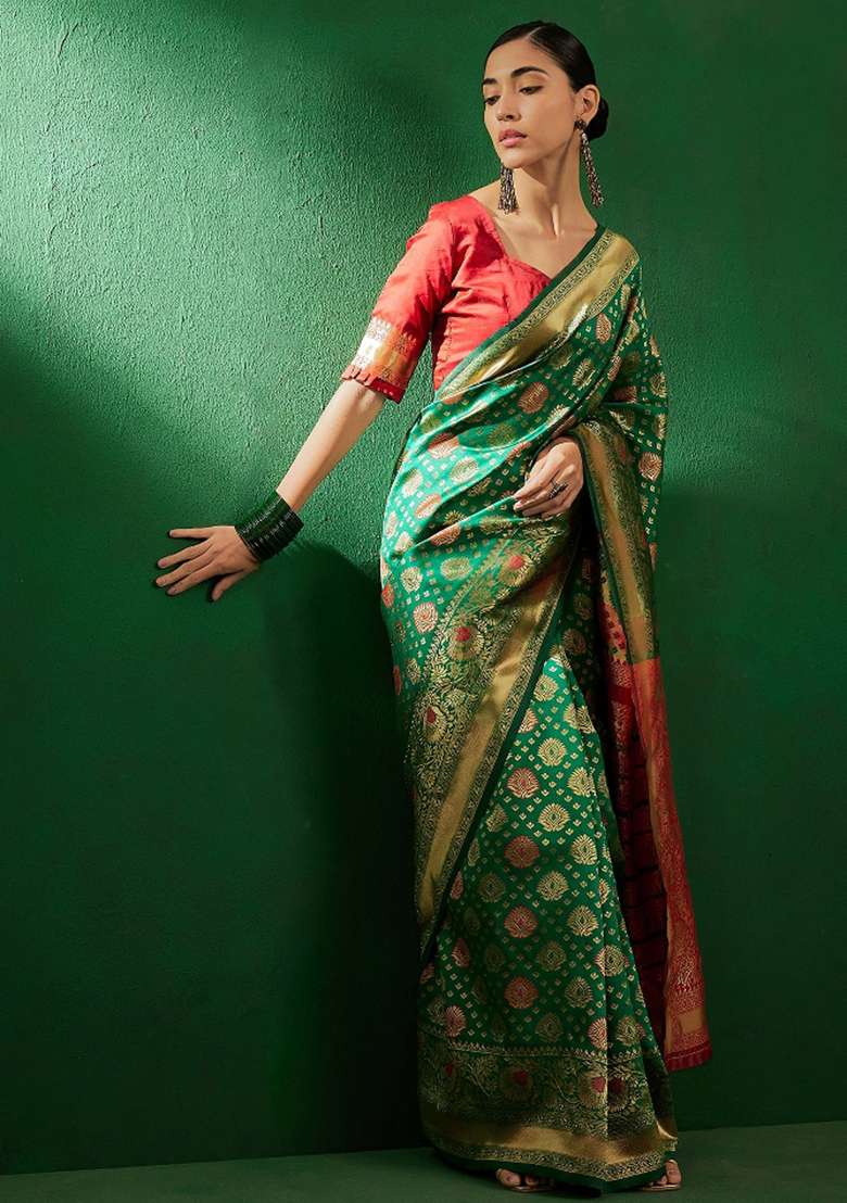 Green Motif Silk Blend Saree Set - Indya