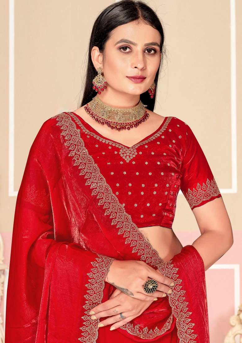 Red Embellished Silk Blend Saree Set for Diwali | Wedding & Festive Wear - Indya