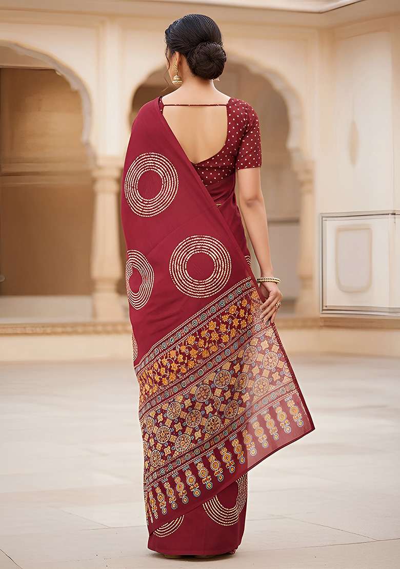 Red Motif Cotton Saree Set for Diwali | Wedding & Festive Wear - Indya