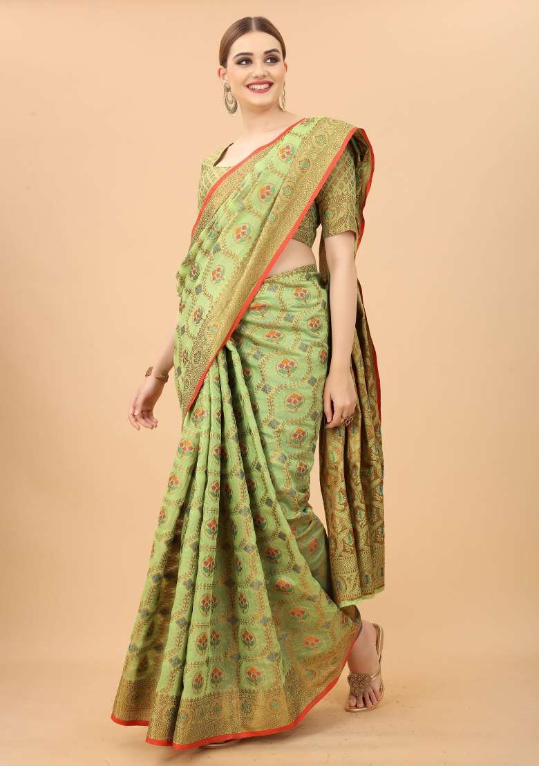 Green Solid Cotton Blend Saree Set - Indya