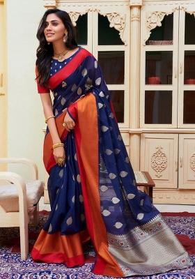 Multi Color Solid Cotton Blend Saree Set