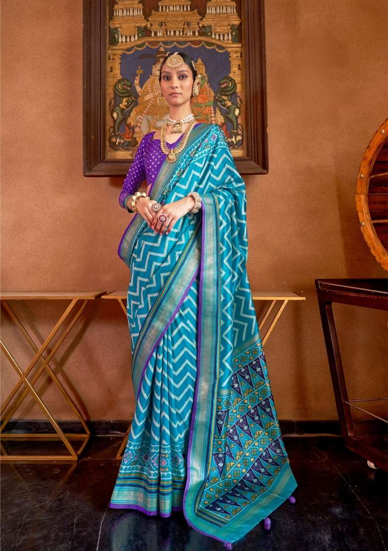 Sky Blue Printed Silk Blend Saree Set - Indya