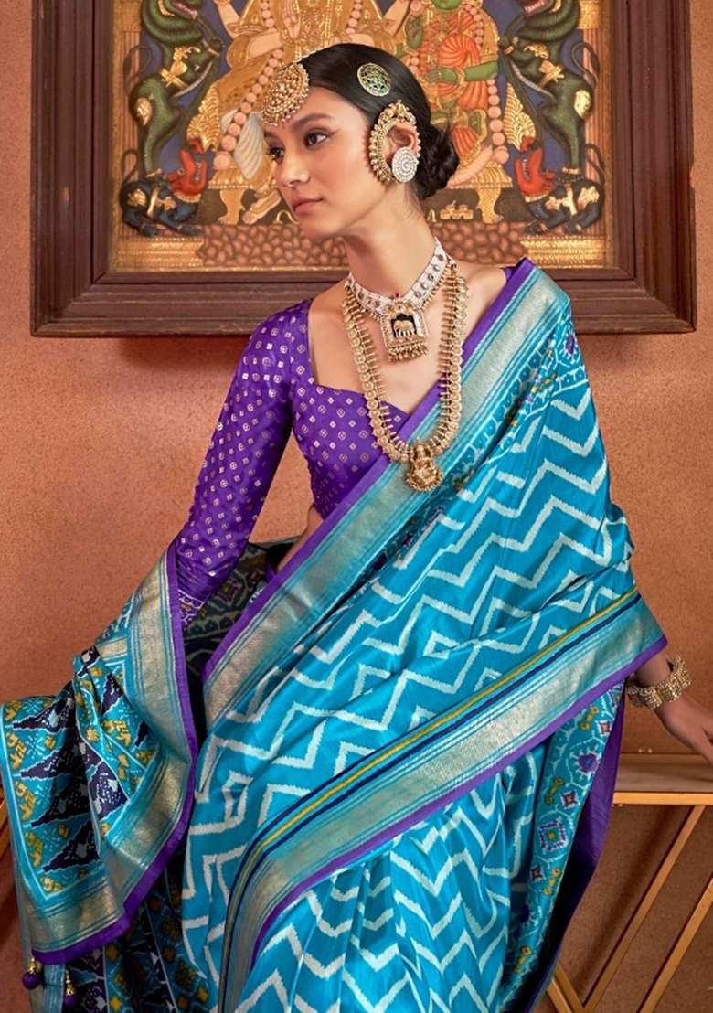 Sky Blue Printed Silk Blend Saree Set - Indya