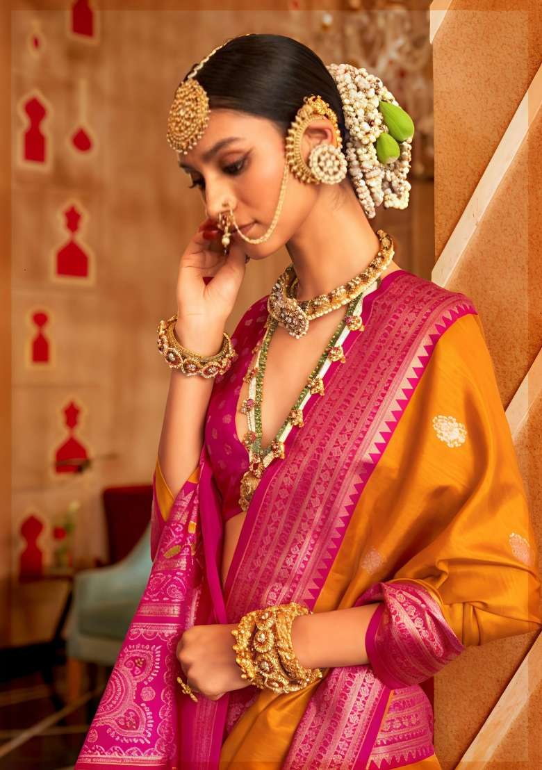 Mustard Printed Silk Blend Saree Set - Indya