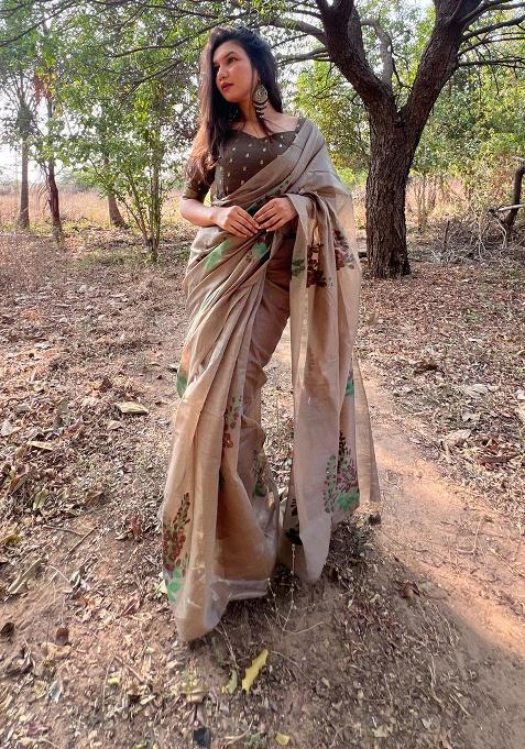 Brown Motif Blended Cotton Saree Set