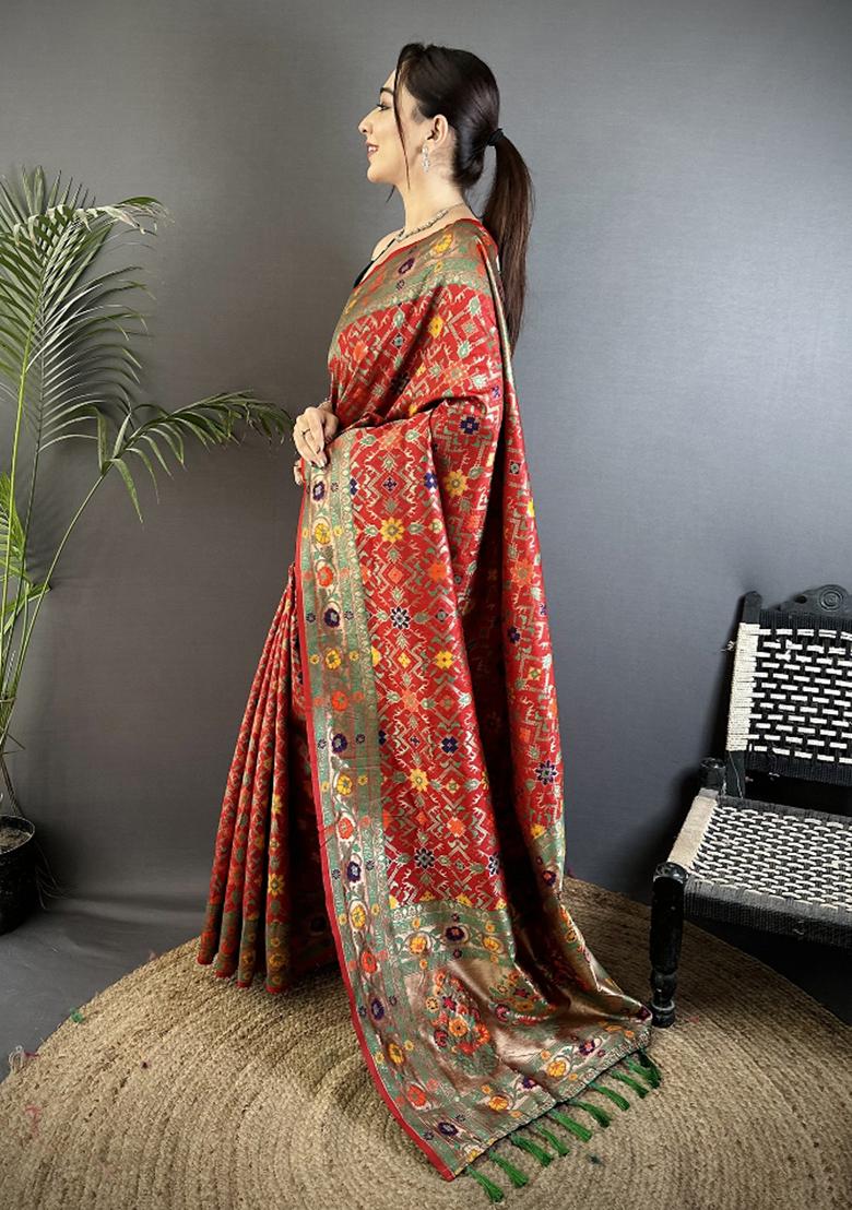 Red Woven Silk Saree Set - Indya
