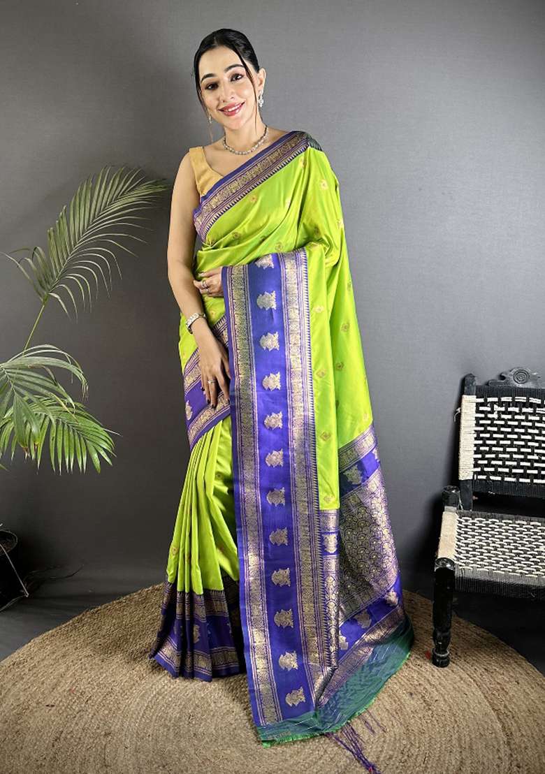Parrot Green Woven Butti Silk Blend Saree Set for Diwali | Wedding & Festive Wear - Indya