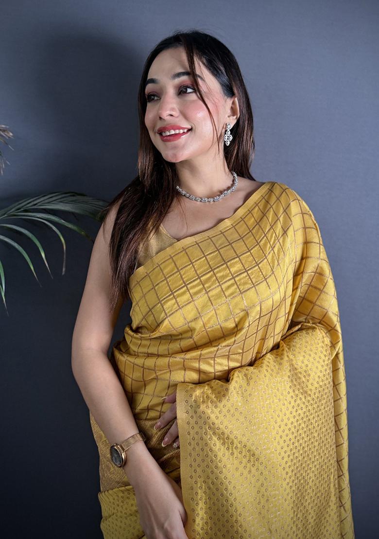 Golden Yellow Checked Silk Saree Set - Indya