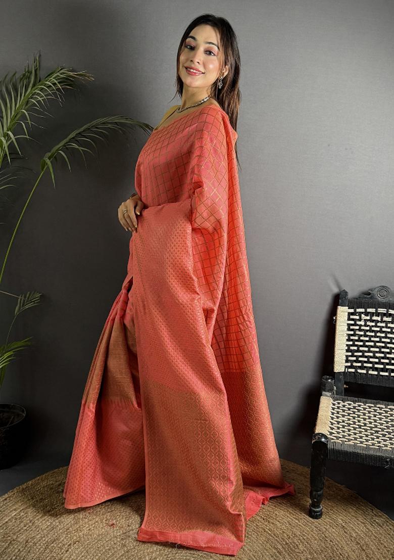 Peach Checked Silk Saree Set - Indya