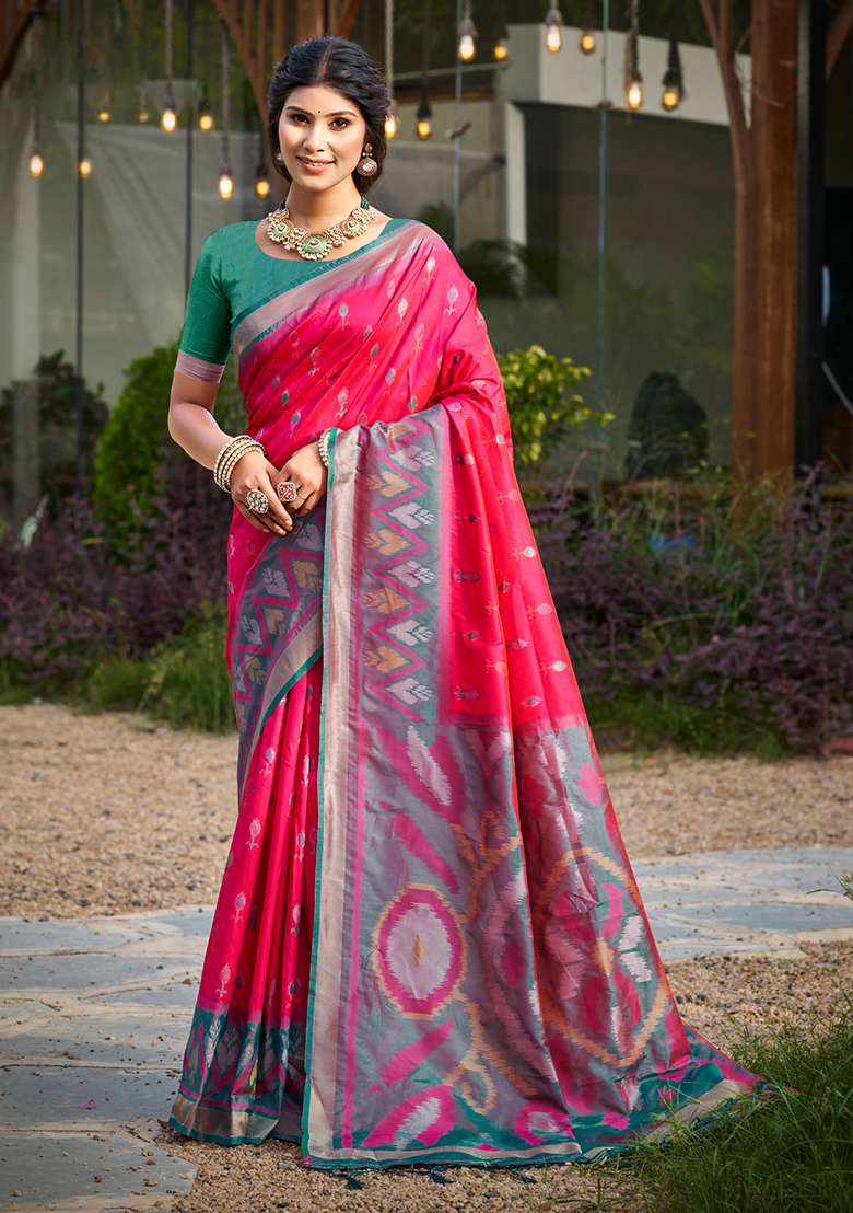 Red Embroidery Silk Blend Saree Set for Diwali and Festive Wear - Indya