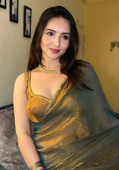 Mustard Motif Fandy Crush Saree Set