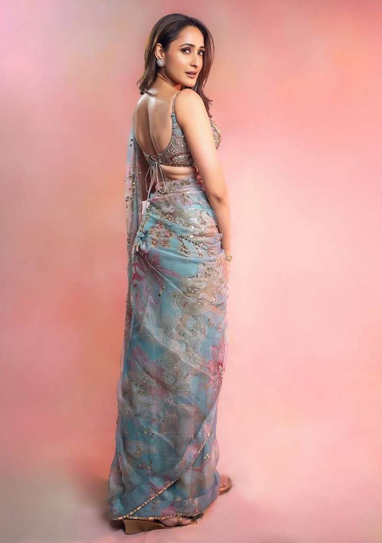 Sky Blue Motif Silk Blend Saree Set for Diwali | Wedding & Festive Wear - Indya