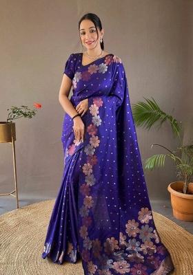 Rama Jacquard Silk Saree Set