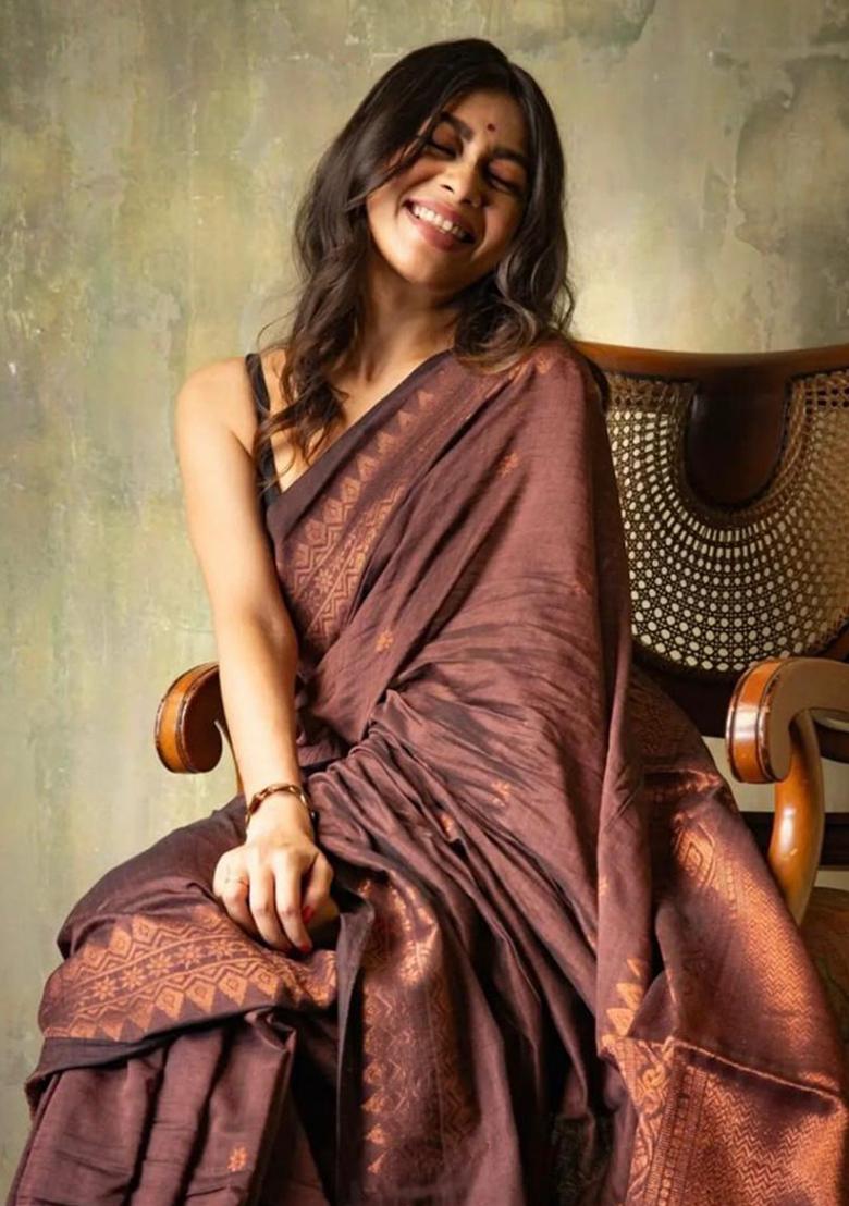 Coffee Jacquard Silk Saree Set - Indya