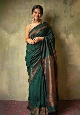 Bottle Green Jacquard Silk Saree Set