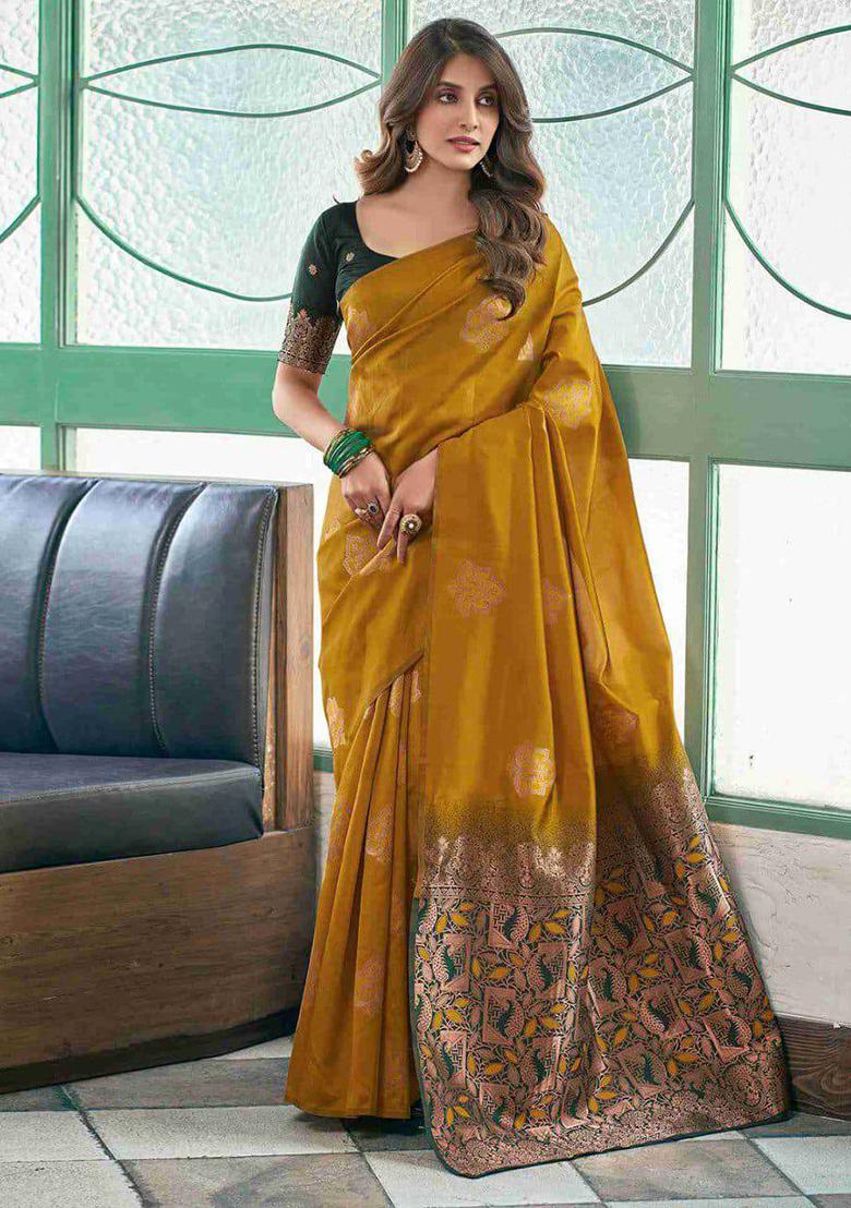 Pink Jacquard Silk Saree Set - Indya