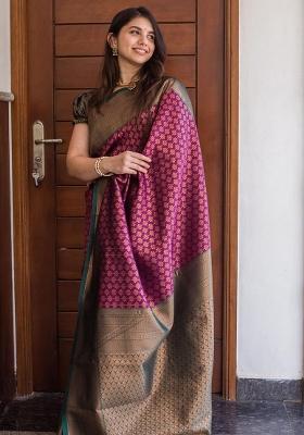 Beige And Rama Jacquard Silk Saree Set