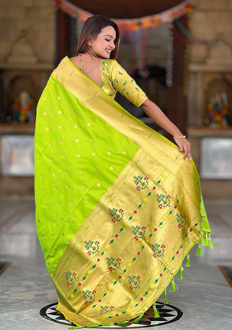 Perrot Green Zari Work Silk Blend Saree Set for Diwali and Festive Wear - Indya