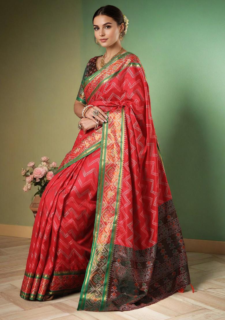 Red Weaving Silk Saree Set - Indya
