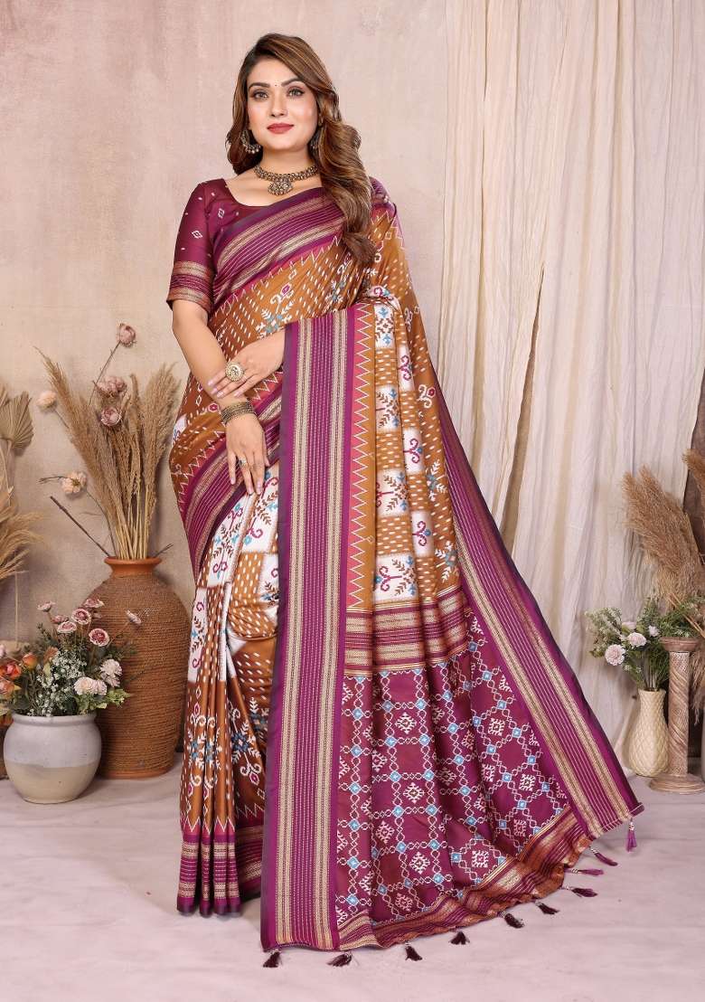 Brown Blended Silk Blend Saree Set for Diwali and Festive Wear - Indya