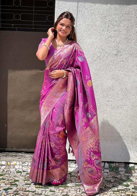 Onion Weaving Work Silk Saree Set
