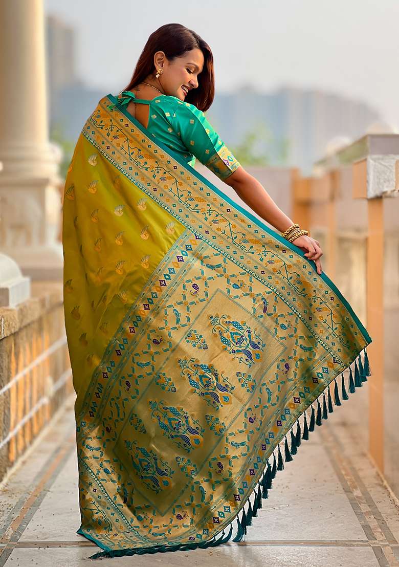 Perrot Green Weaving Work Silk Blend Saree Set for Diwali | Wedding & Festive Wear - Indya