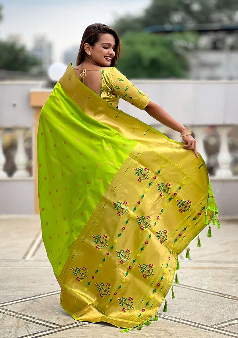 Parrot Green Woven Silk Blend Saree Set for Diwali | Wedding & Festive Wear - Indya
