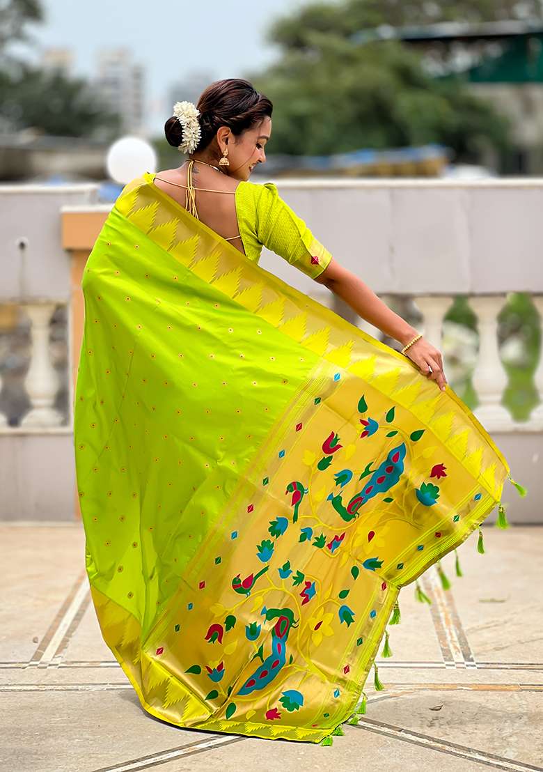 Parrot Green Woven Silk Blend Saree Set for Diwali and Festive Wear - Indya