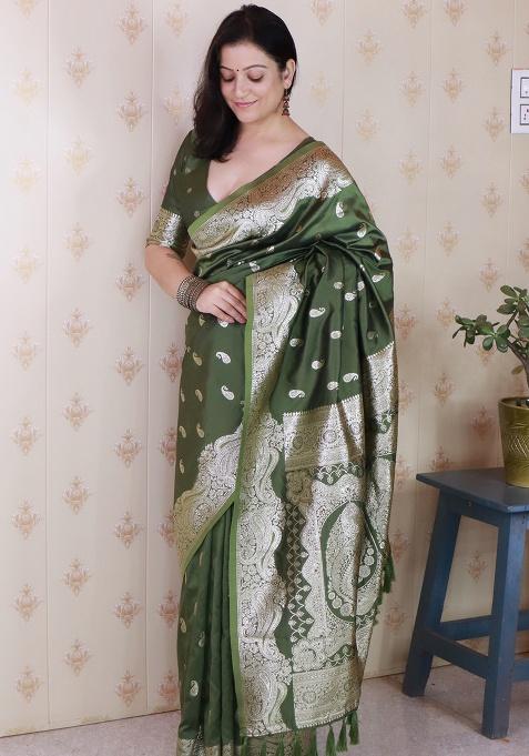 Mehendi Woven Silk Saree Set