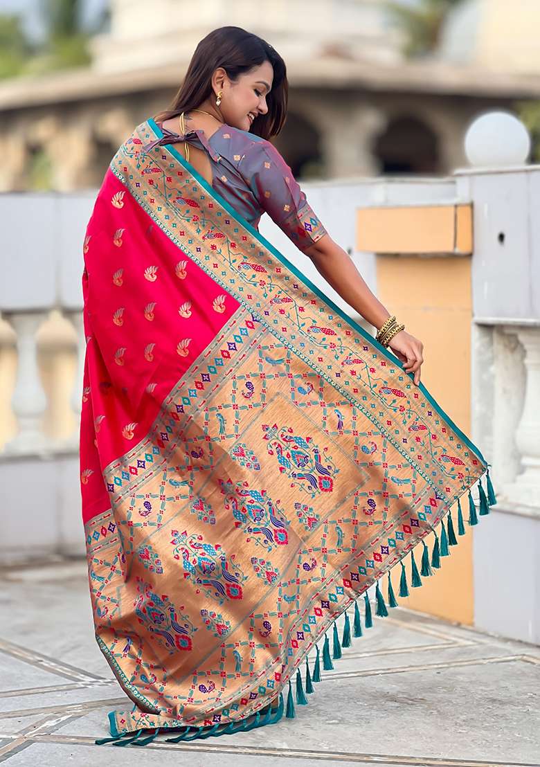 Pink Woven Silk Blend Saree Set for Diwali and Festive Wear - Indya
