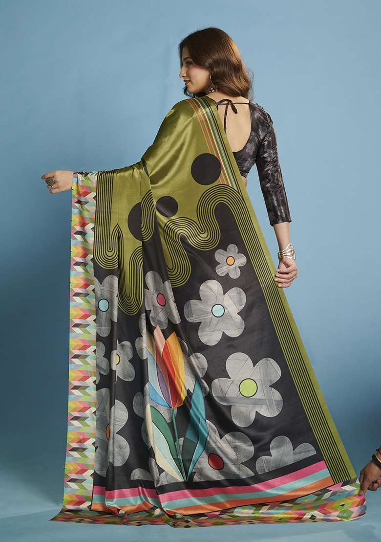 Green Printed Crepe Saree Set for Diwali and Festive Wear - Indya