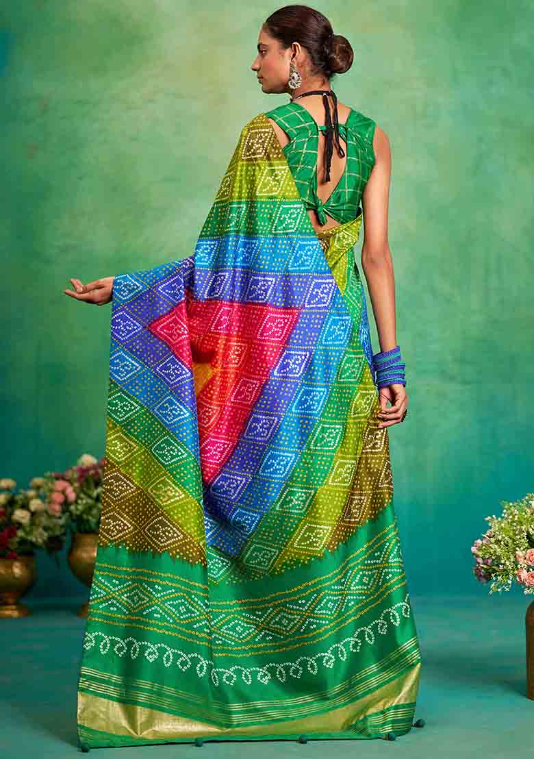 Green Printed Silk Blend Saree Set - Indya