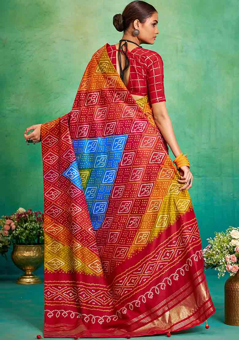 Red Printed Silk Blend Saree Set - Indya