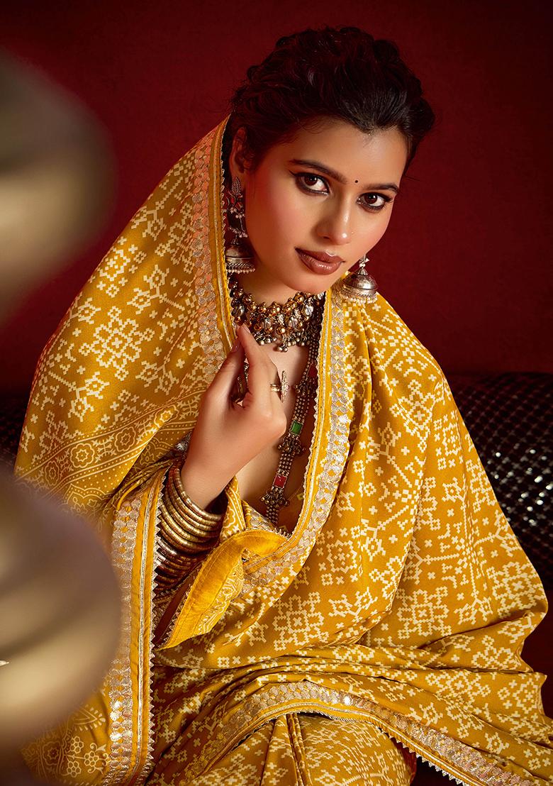 Yellow Printed Silk Blend Saree Set - Indya