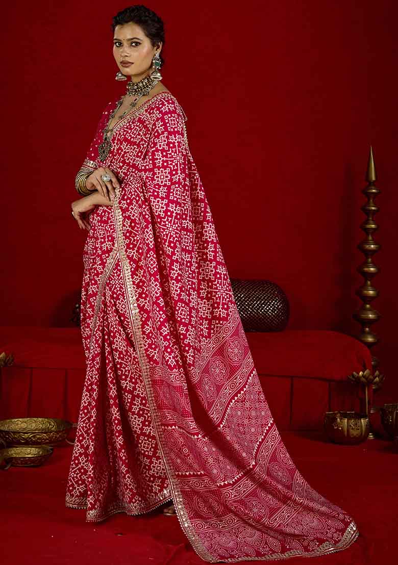 Pink Printed Silk Blend Saree Set - Indya