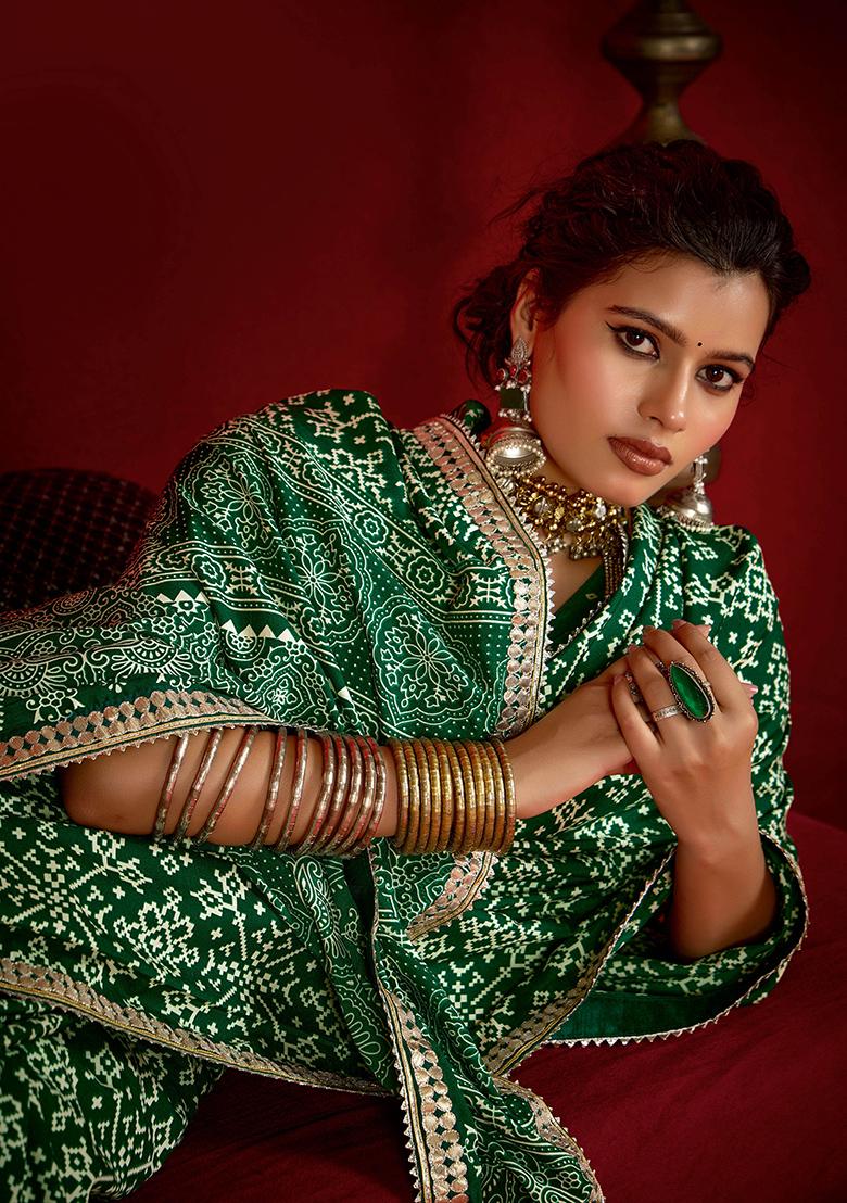 Green Printed Silk Blend Saree Set - Indya