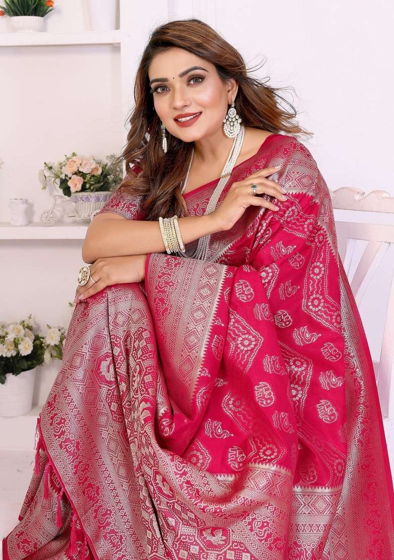 Pink Woven Silk Blend Saree Set for Diwali | Wedding & Festive Wear - Indya