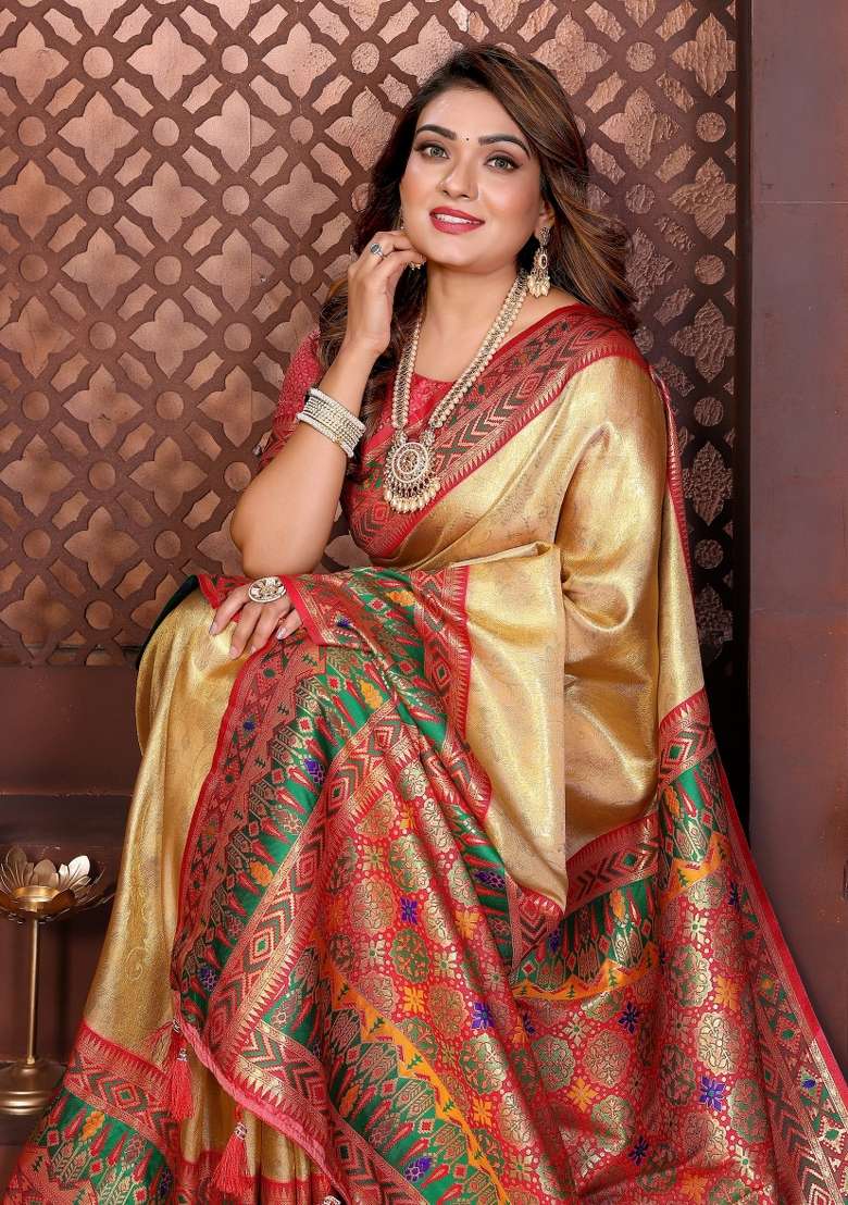 Yellow Woven Silk Blend Saree Set for Diwali and Festive Wear - Indya