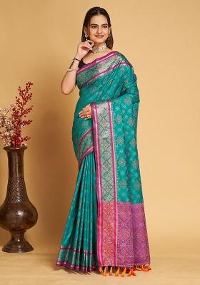 Teal Blue Patola Weaving Silk Saree Set