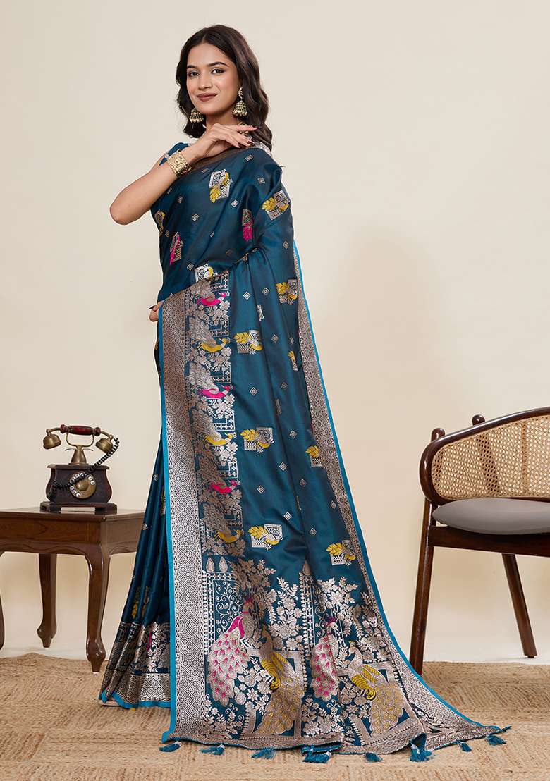 Rama Zari Work Silk Blend Saree Set for Diwali and Festive Wear - Indya