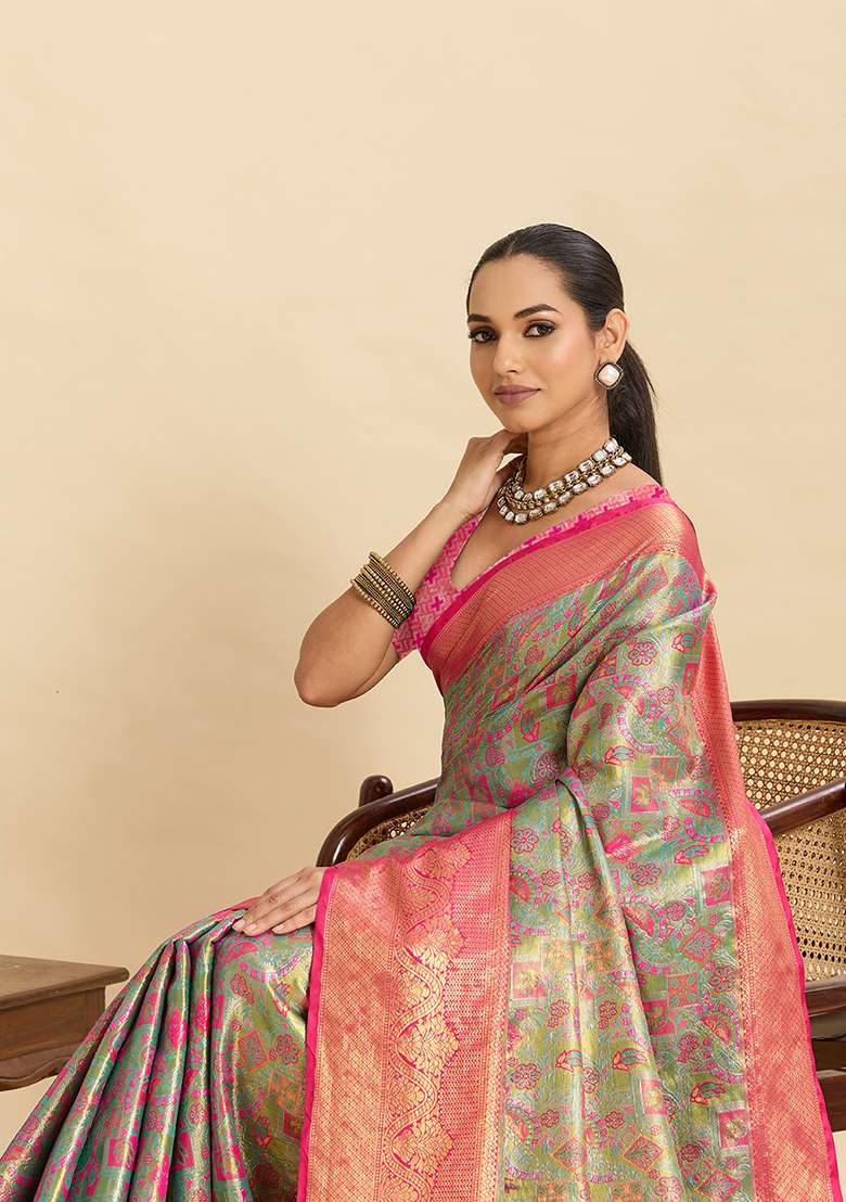 Magenta Zari Work Silk Blend Saree Set for Diwali and Festive Wear - Indya
