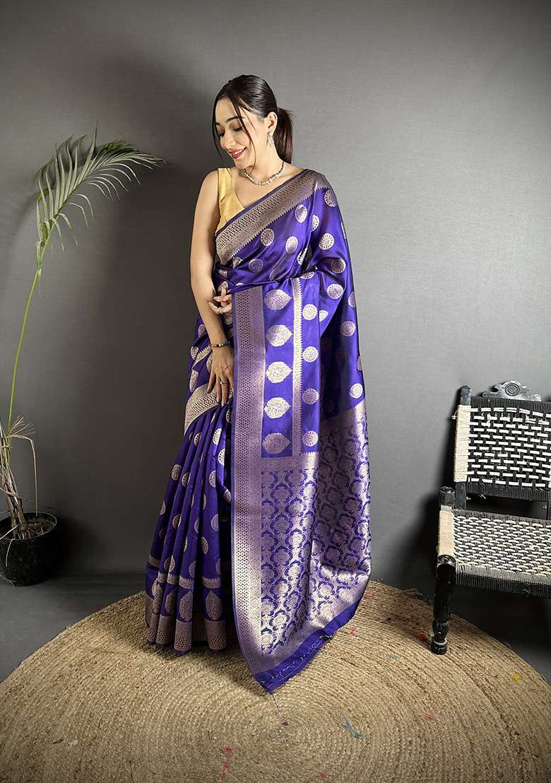 Purple Jacquard Weaving Silk Saree Set - Indya