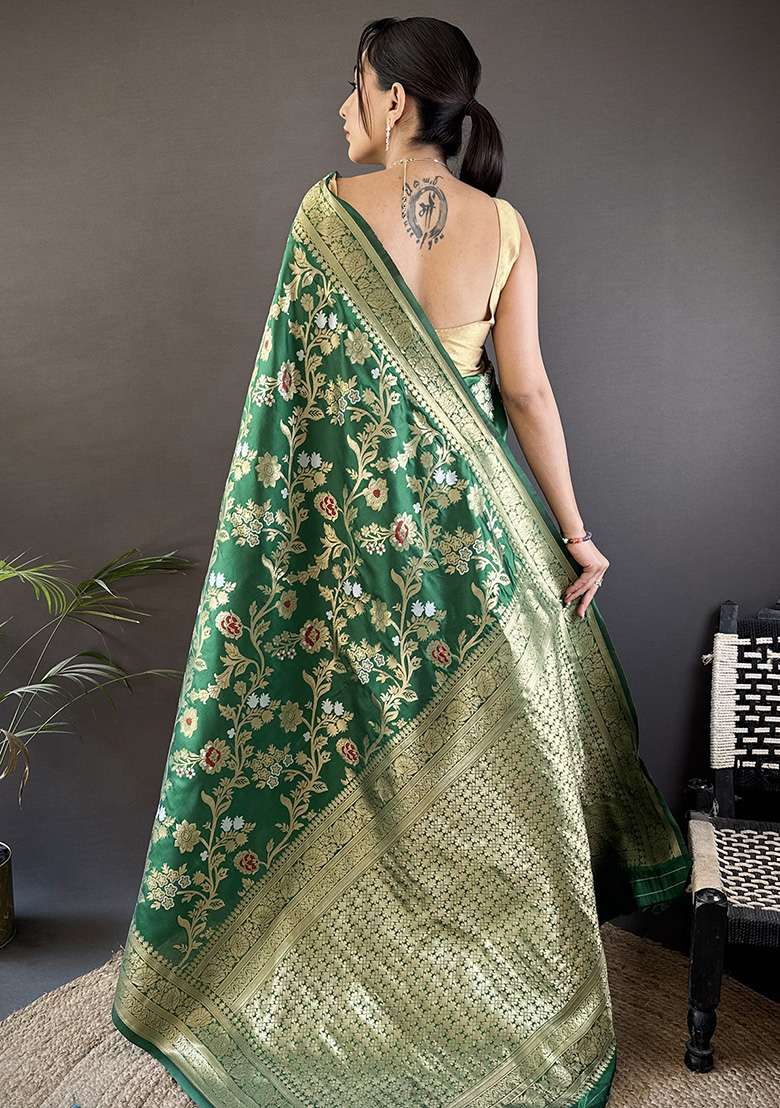 Green Floral & Ethnic Motifs Design Silk Blend Saree Set for Diwali | Wedding & Festive Wear - Indya