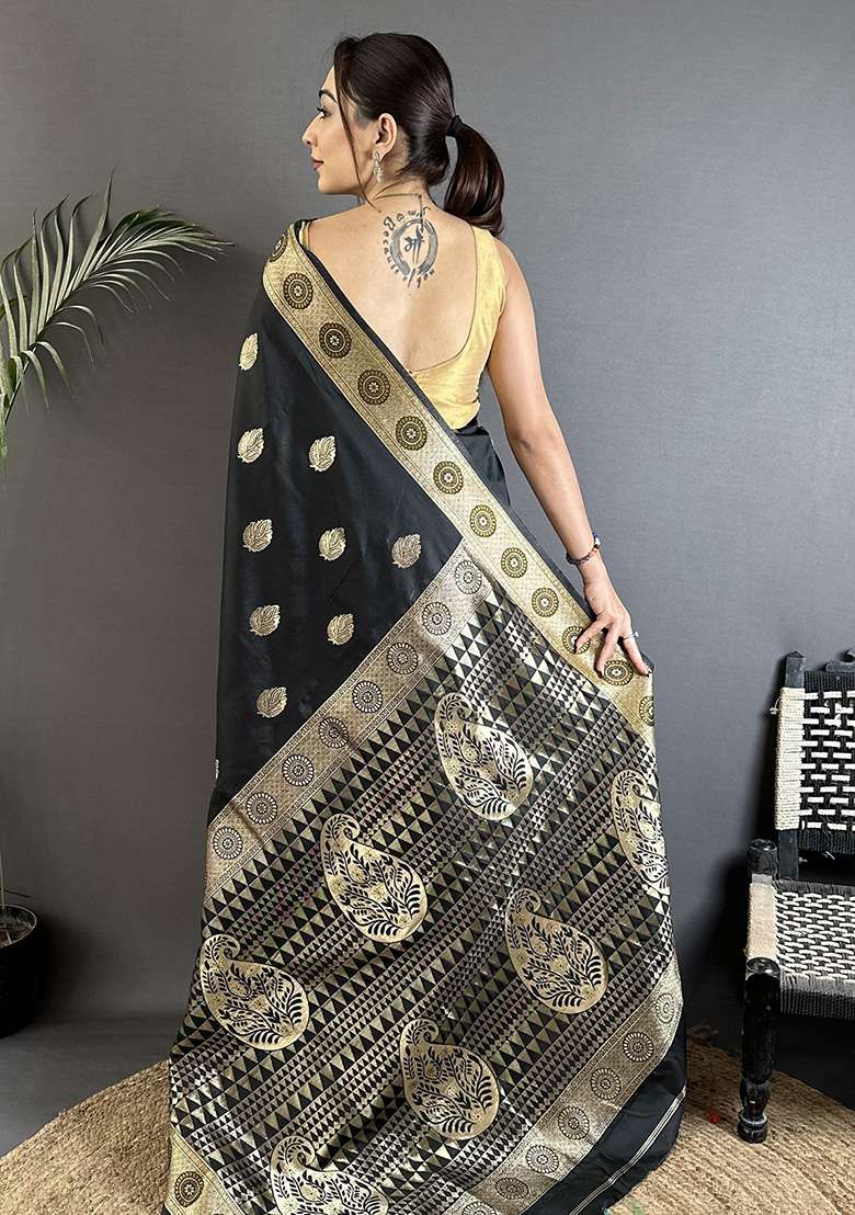 Black Paisley Silk Saree Set - Indya