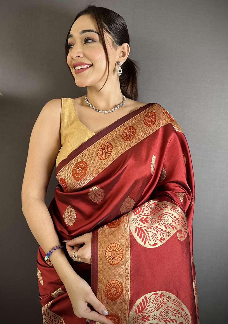 Maroon Paisley Silk Saree Set - Indya