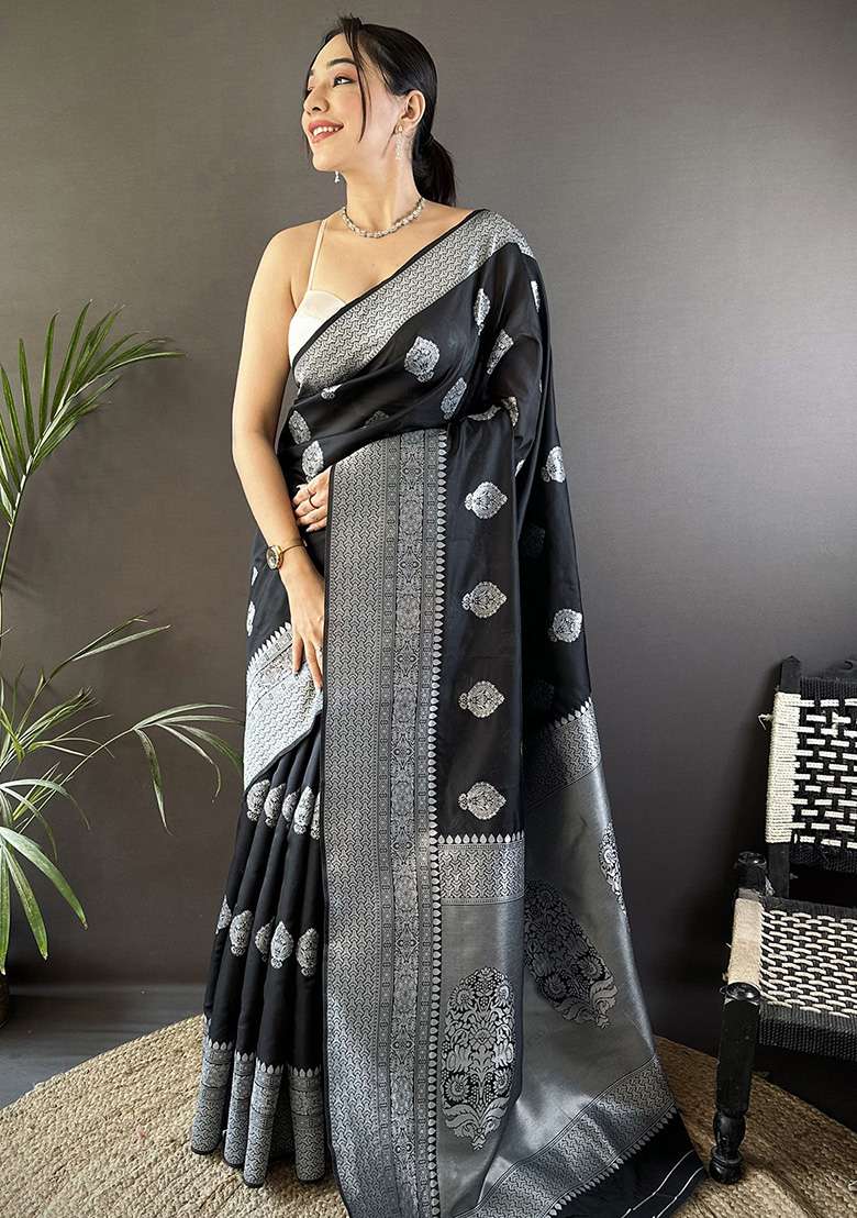 Black Floral Motifs Silk Blend Saree Set for Diwali | Wedding & Festive Wear - Indya